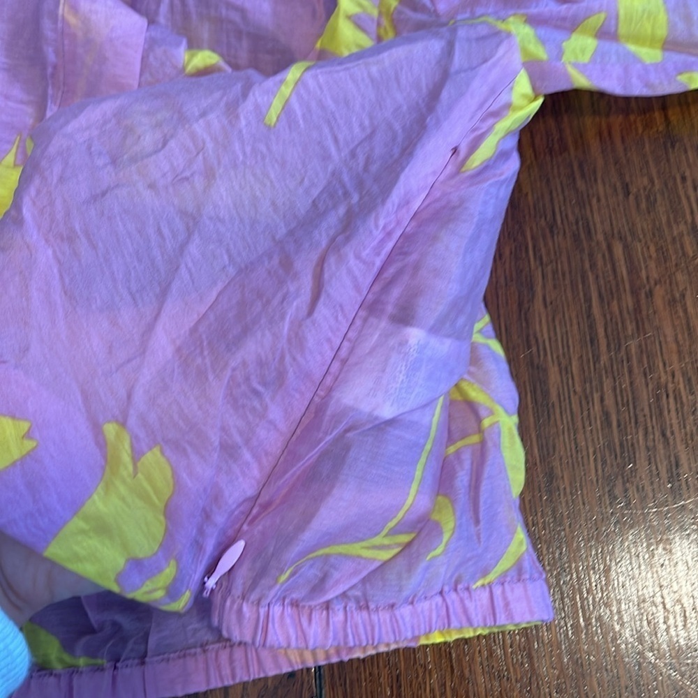 Cabi Drift Top Small purple Lilac Yellow tropical floral Cropped Semi Sheer Wrap - Picture 7 of 8